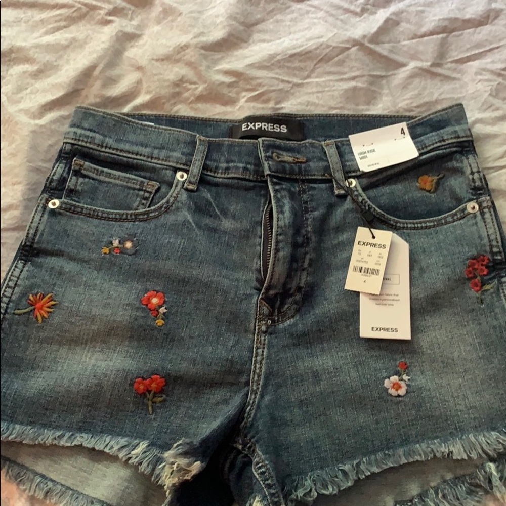 Express shorts